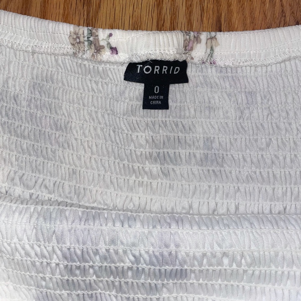Torrid ruched stretch bell sleeve dress - Picture 4 of 5